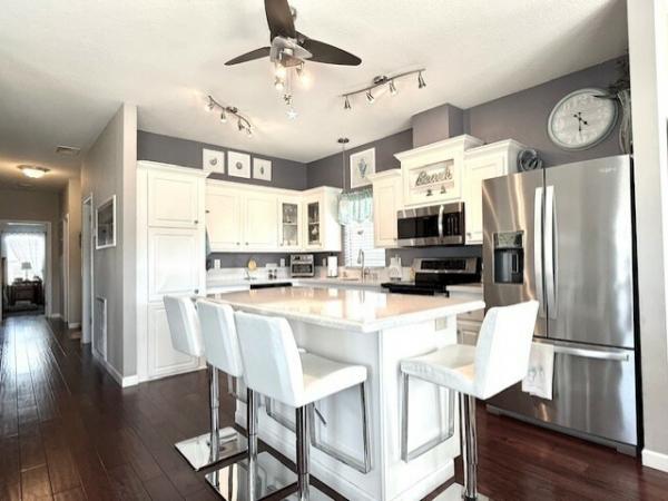 2011 Jacobsen HS Mobile Home