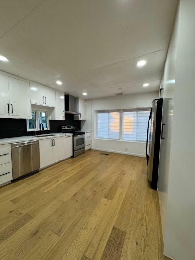 Photo 5 of 16 of home located at 8601 North 71st Avenue Glendale, AZ 85301