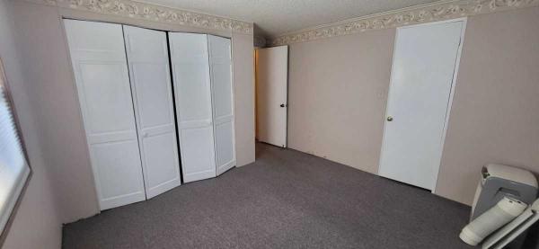 1973 Broadmore Mobile Home