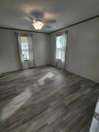 2025 Champion Pulse 4016-4770 Manufactured Home