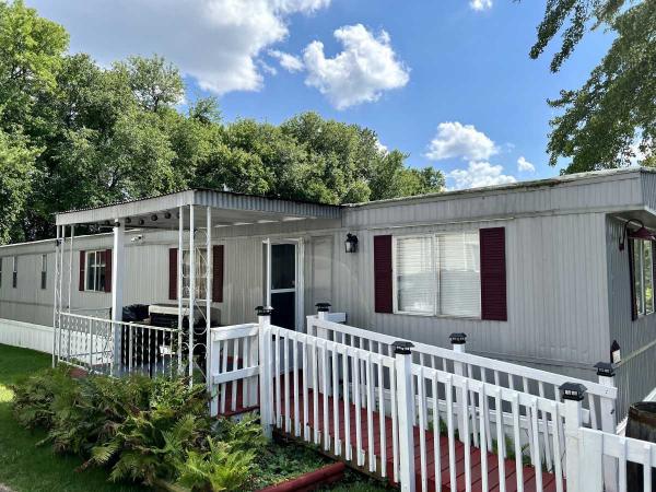 Fleetwood  Mobile Home