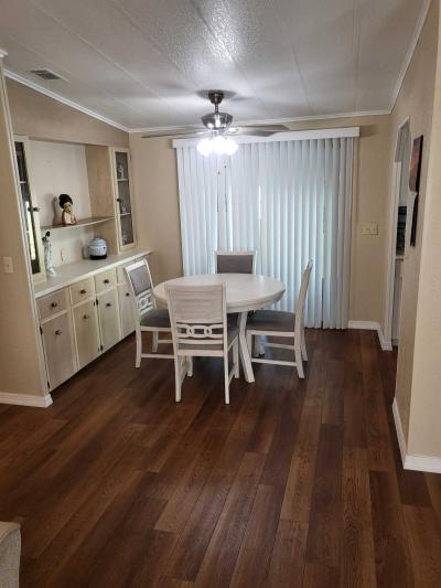 Photo 4 of 32 of home located at 90 Sunshine Ave North Fort Myers, FL 33903