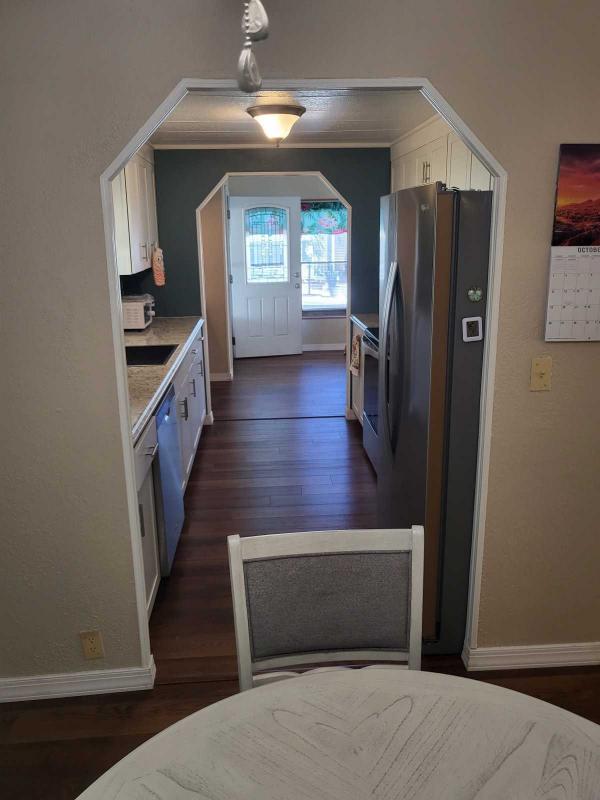 1983 Twin M.H. Mobile Home