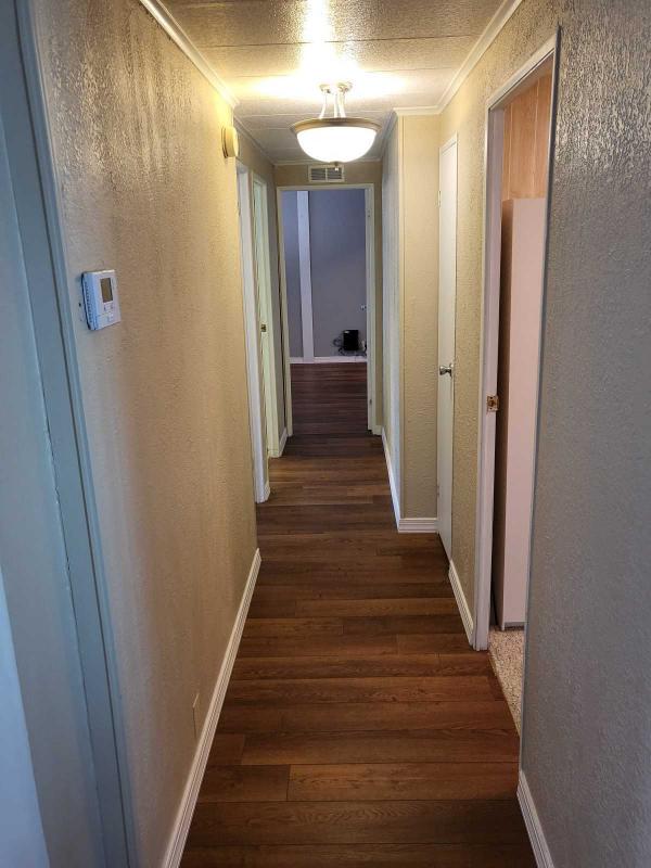 1983 Twin M.H. Mobile Home