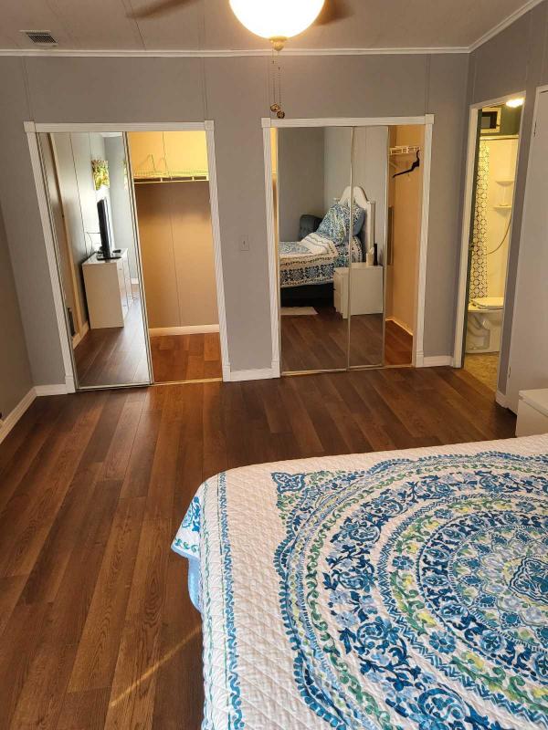 1983 Twin M.H. Mobile Home