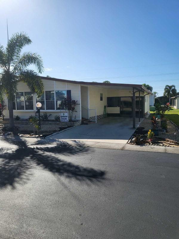 1983 Twin M.H. Mobile Home