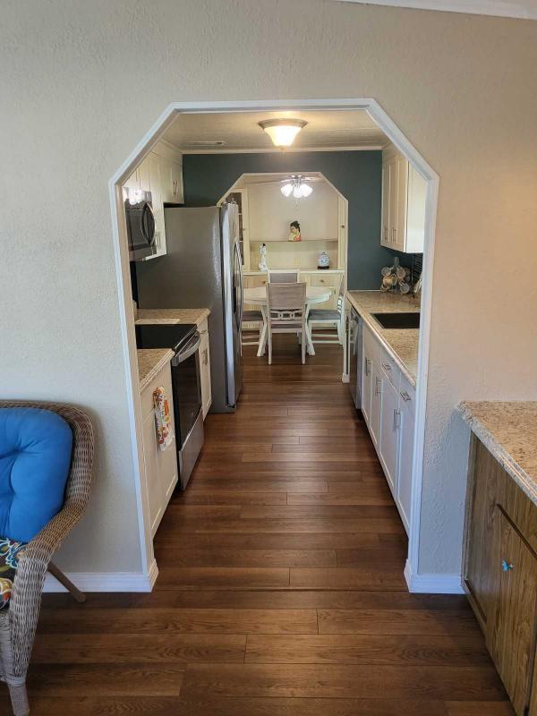 1983 Twin M.H. Mobile Home