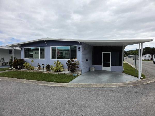 Photo 1 of 2 of home located at 2505 East Bay Dr #49 Largo, FL 33771