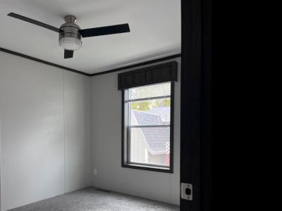 Photo 4 of 9 of home located at 2301 Southwest Oralabor Road #31 Ankeny, IA 50023