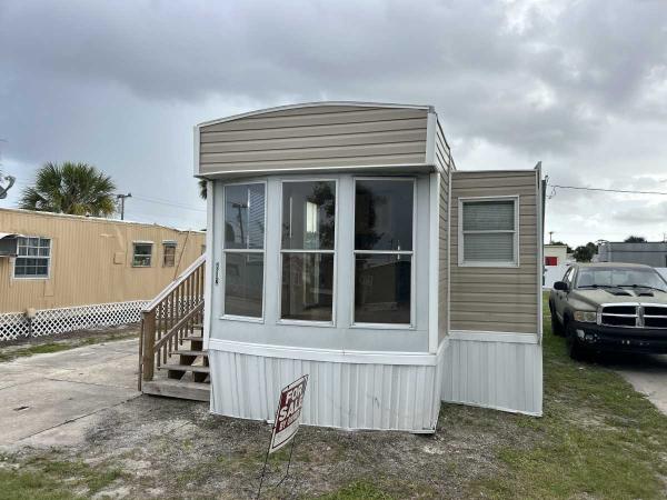 2000 Casa Manufactured Home