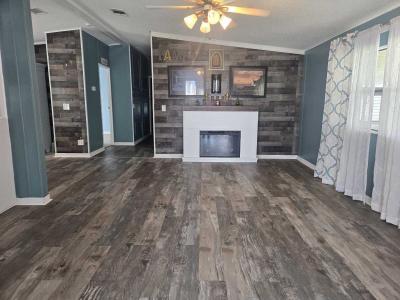 Photo 4 of 8 of home located at 266 Windsor Dr Port Orange, FL 32129