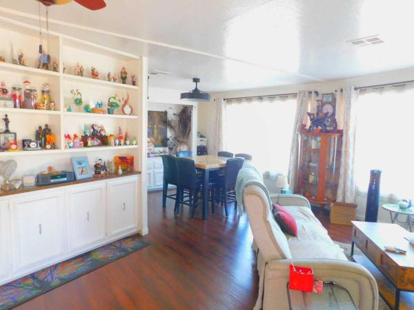 1976 Signature Mobile Home