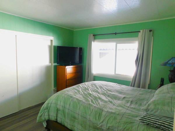 1976 Signature Mobile Home