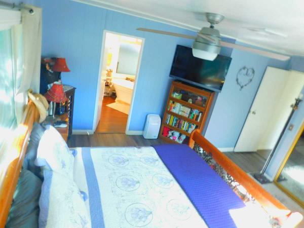 1976 Signature Mobile Home