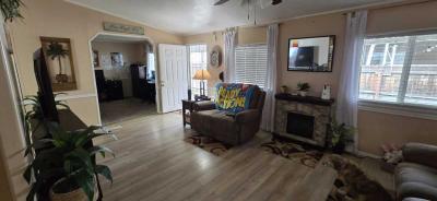 Photo 2 of 11 of home located at 4204 King Arthur Ct Bakersfield, CA 93301