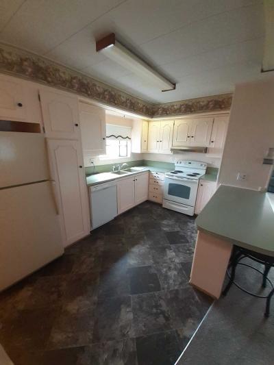 Photo 3 of 8 of home located at 19776 Southeast Stark Street Unit 142 Portland, OR 97233