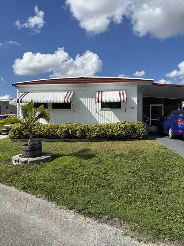 1977  Mobile Home For Sale