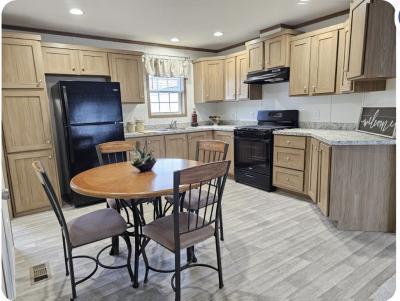 Photo 2 of 4 of home located at 200 North Street Unit 23 B Danvers, MA 01923