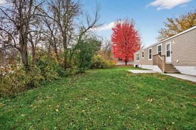 Photo 2 of 28 of home located at 14750 W. Burnsville Pkwy Lot# 211 Burnsville, MN 55306