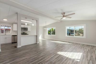 Photo 3 of 7 of home located at 2650 W Union Hills Dr #247 Phoenix, AZ 85027