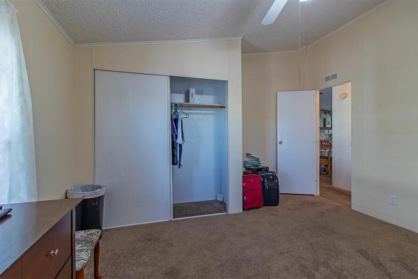 1995 Fleetwood Manufactured Home