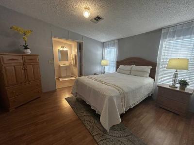 Photo 4 of 19 of home located at 2268 Mayport Rd #133 Atlantic Beach, FL 32233