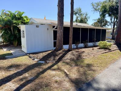 Photo 2 of 15 of home located at 7125 Fruitville Rd 0660 Sarasota, FL 34240