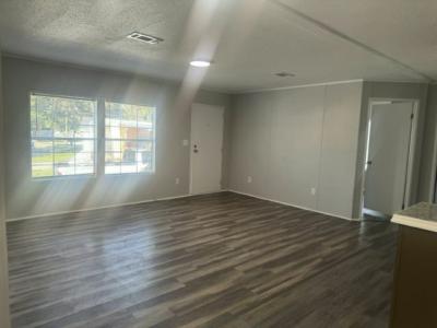 Photo 4 of 8 of home located at 9308 Tiffany Terrace Tampa, FL 33610