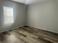 2019 LIVE OAK U2403B Manufactured Home