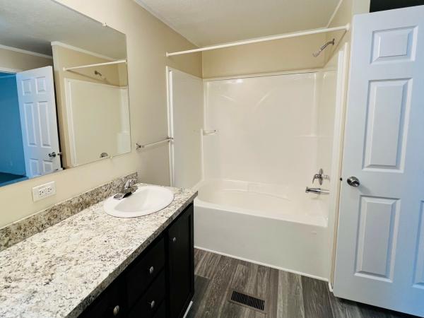 2018 Champion RA1680203(3BR) Mobile Home