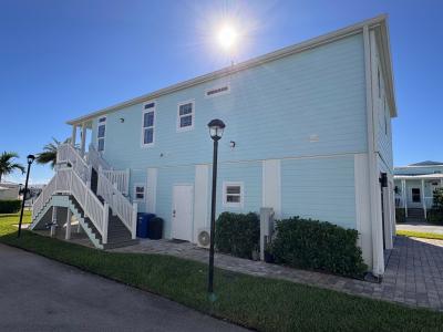 Photo 5 of 24 of home located at 101 NE Shoal Dr Jensen Beach, FL 34957