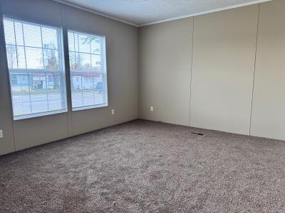 Mobile Home at 25224 Balfour Woodhaven, MI 48183