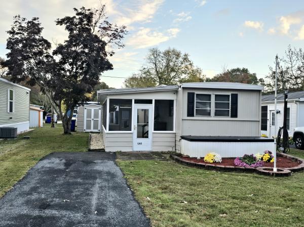 1971 SKYLINE Mobile Home