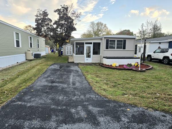 1971 SKYLINE Mobile Home