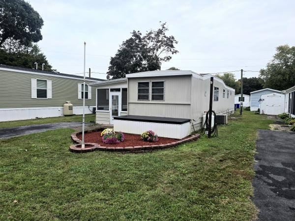 1971 SKYLINE Mobile Home