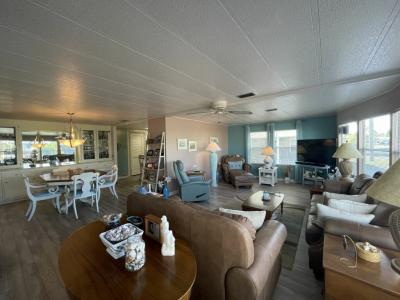 Photo 5 of 20 of home located at 956 Xanadu Avenue Venice, FL 34285