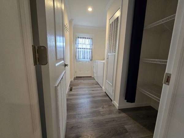 2024 Skyline 31B770CTJ (w/Porch) Mobile Home