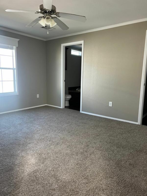 2017 American Homestar Corp Oak Creek Mobile Home