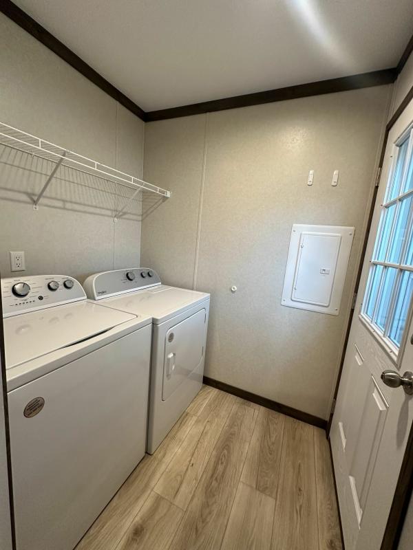 Photo 1 of 2 of home located at 76 East Us Hwy 6 Lot 248 #248 Valparaiso, IN 46383