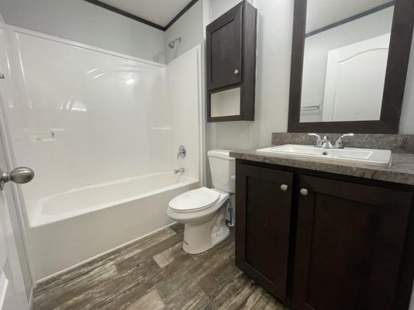 2021 Clayton - Wakarusa Mobile Home