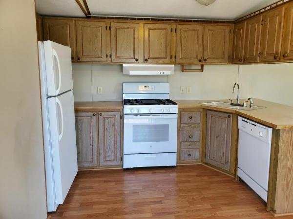 1991 Prestige Mfg Homes Corp Mobile Home For Sale