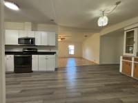 1985 Homes of Merit Twin Manor Mobile Home