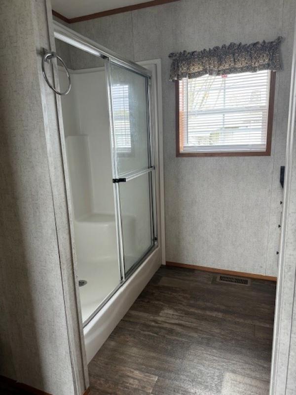 EAGLE RIVER LC-44S373  Home