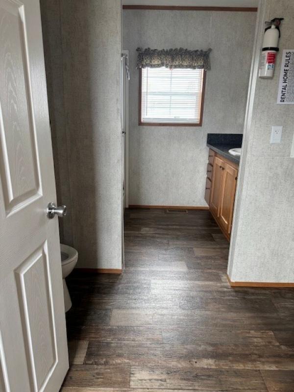 EAGLE RIVER LC-44S373  Home