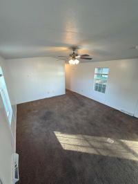 2005 Fleetwood Celebration 2562Y  Home