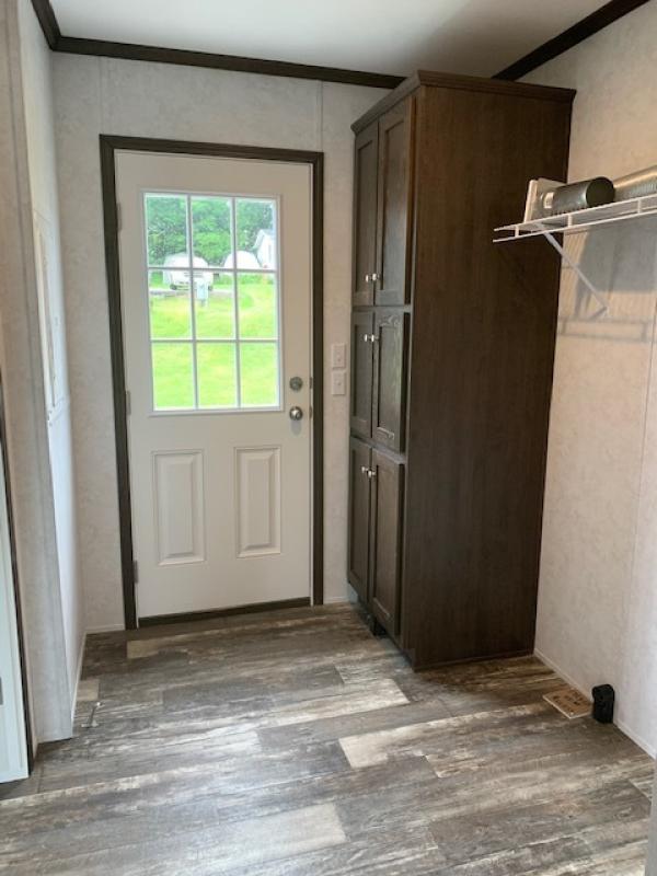 2022 Champion  NWS-L-47225  Home