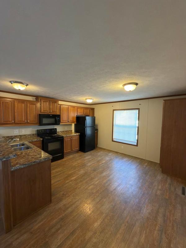 2015 CHAMPION S&SSL1268  Home