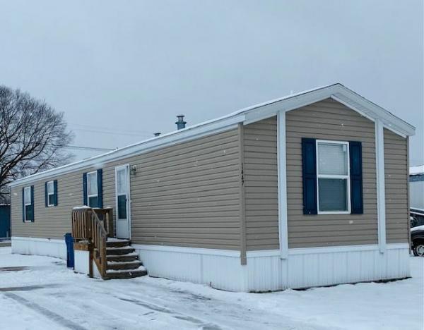 Photo 1 of 2 of home located at 1447 Burnham Dr. Lot 1447Br Mishawaka, IN 46544