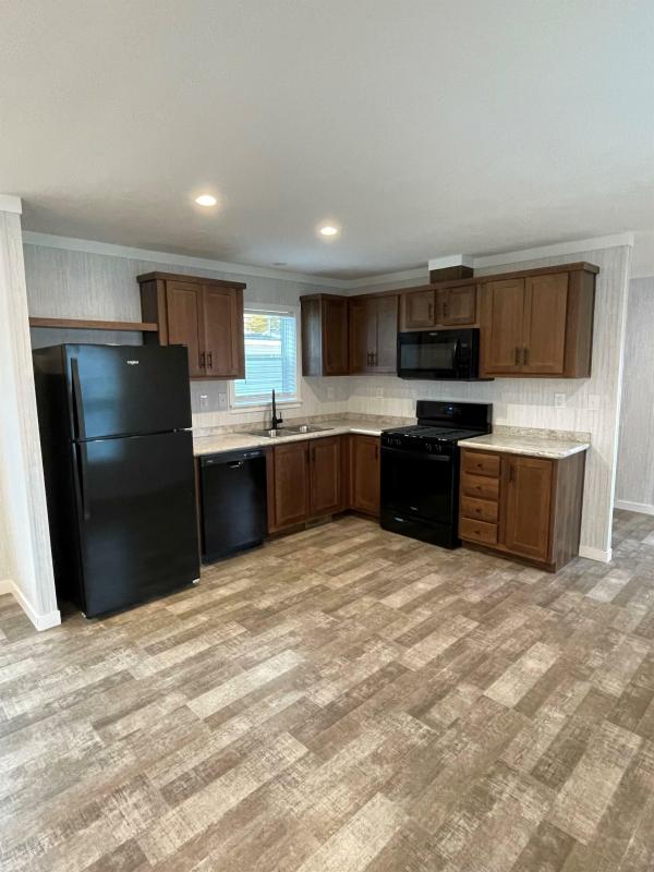 2025 Titan EP Affinity  Home