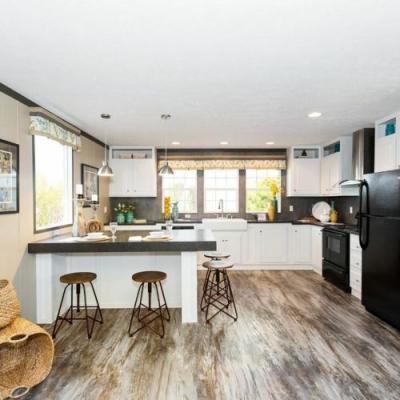 Mobile Home at 2319 Greensburg Rd #14 Campbellsville, KY 42718